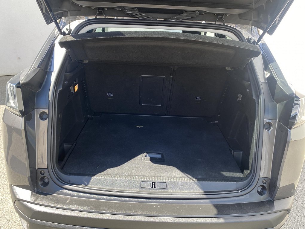Peugeot 3008 1.2PT Allure