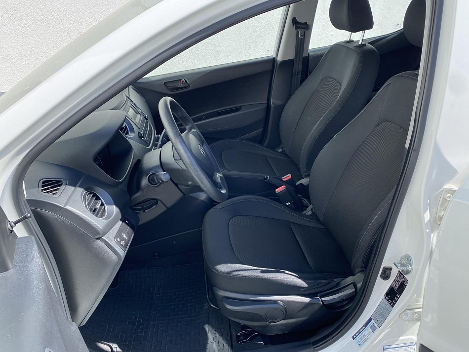 Hyundai I10 1.0i 
