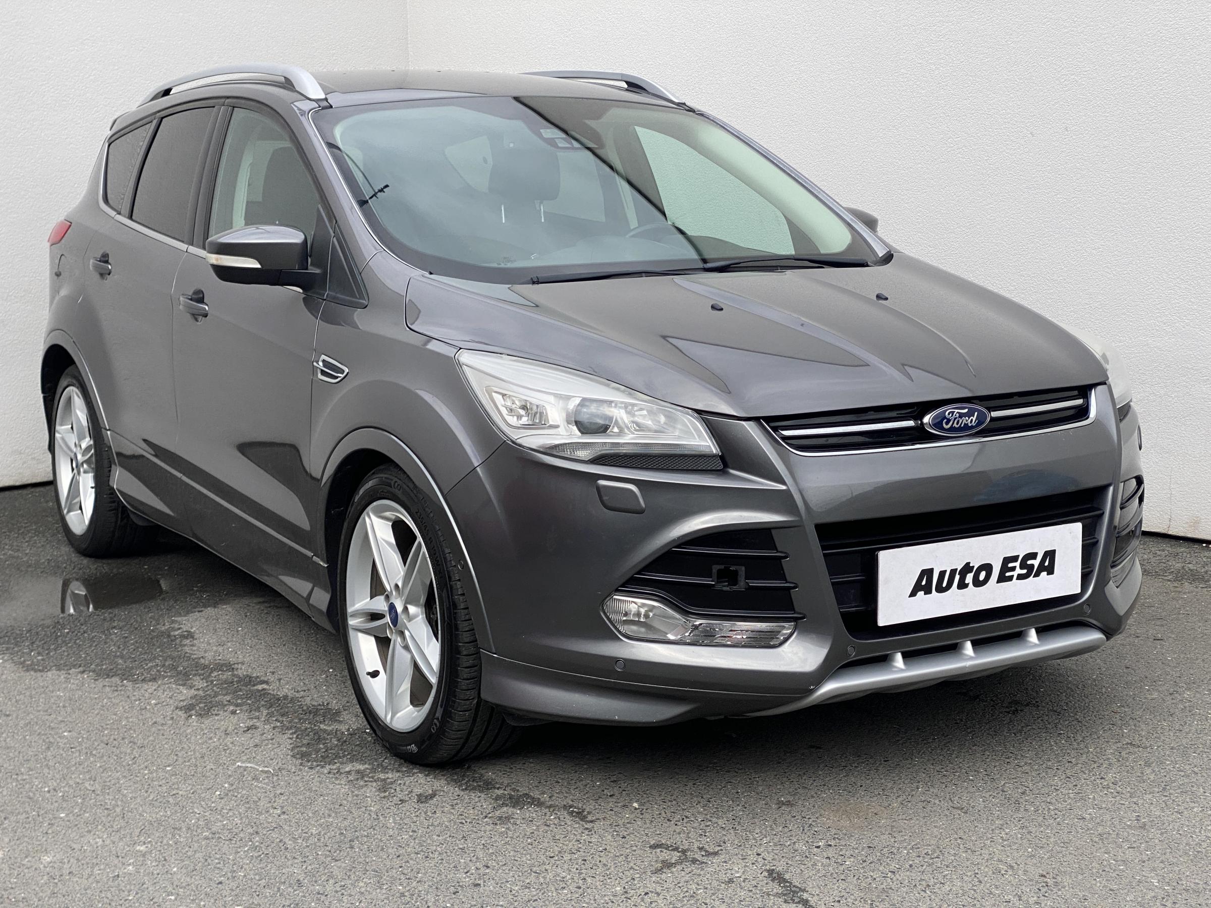 Ford Kuga, 2013 - celkový pohled