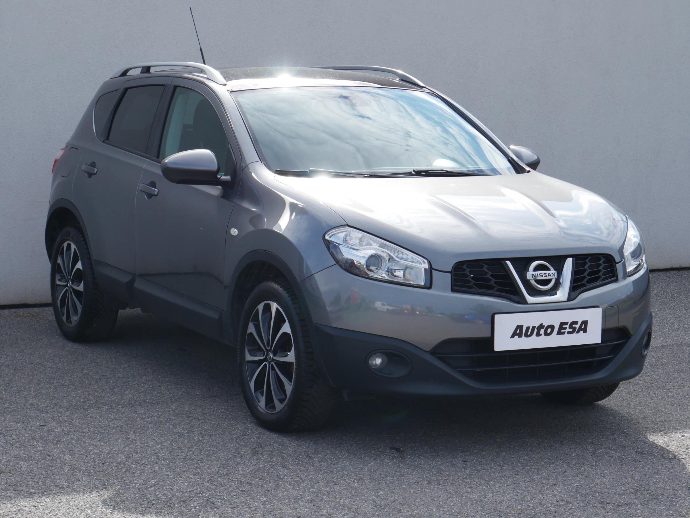 Nissan Qashqai, 2012 - celkový pohled