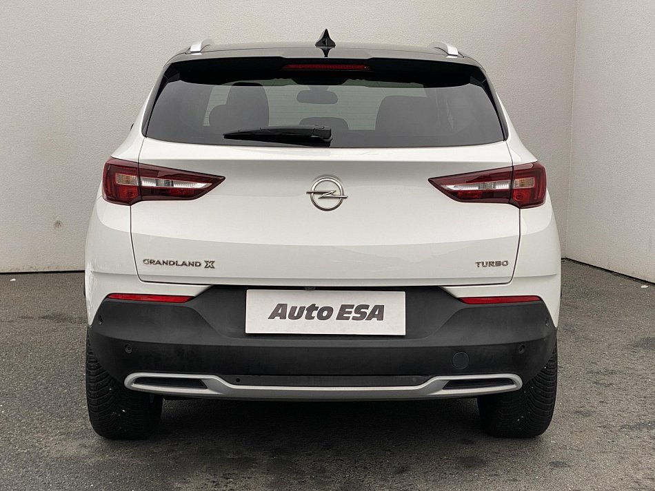 Opel Grandland X 1.2T Edition