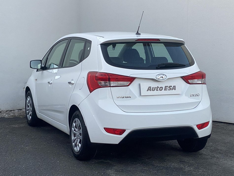 Hyundai Ix20 1.6 i 