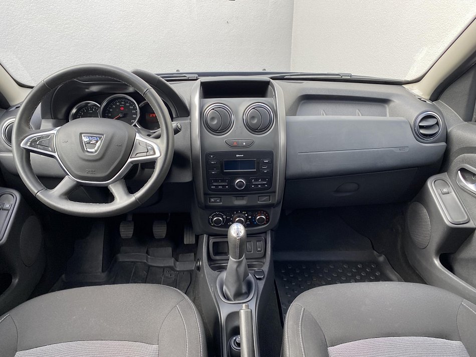 Dacia Duster 1.6i 