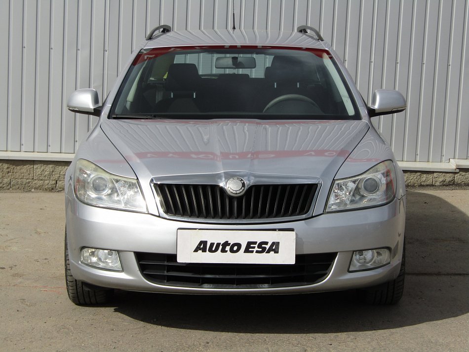 Škoda Octavia II 1.6MPi Ambiente