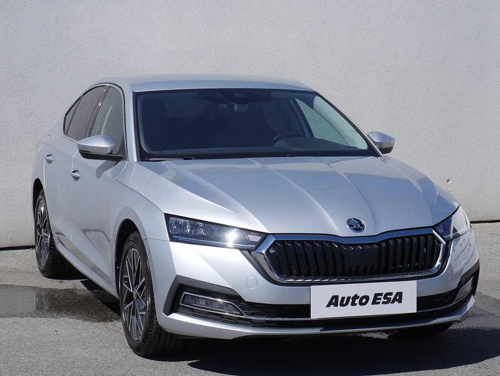 Škoda Octavia IV 1.5 TSi Style Plus