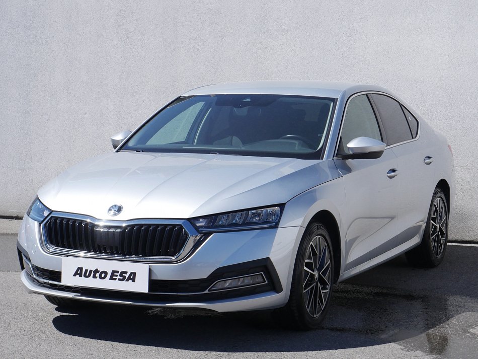 Škoda Octavia IV 1.5 TSi Style Plus