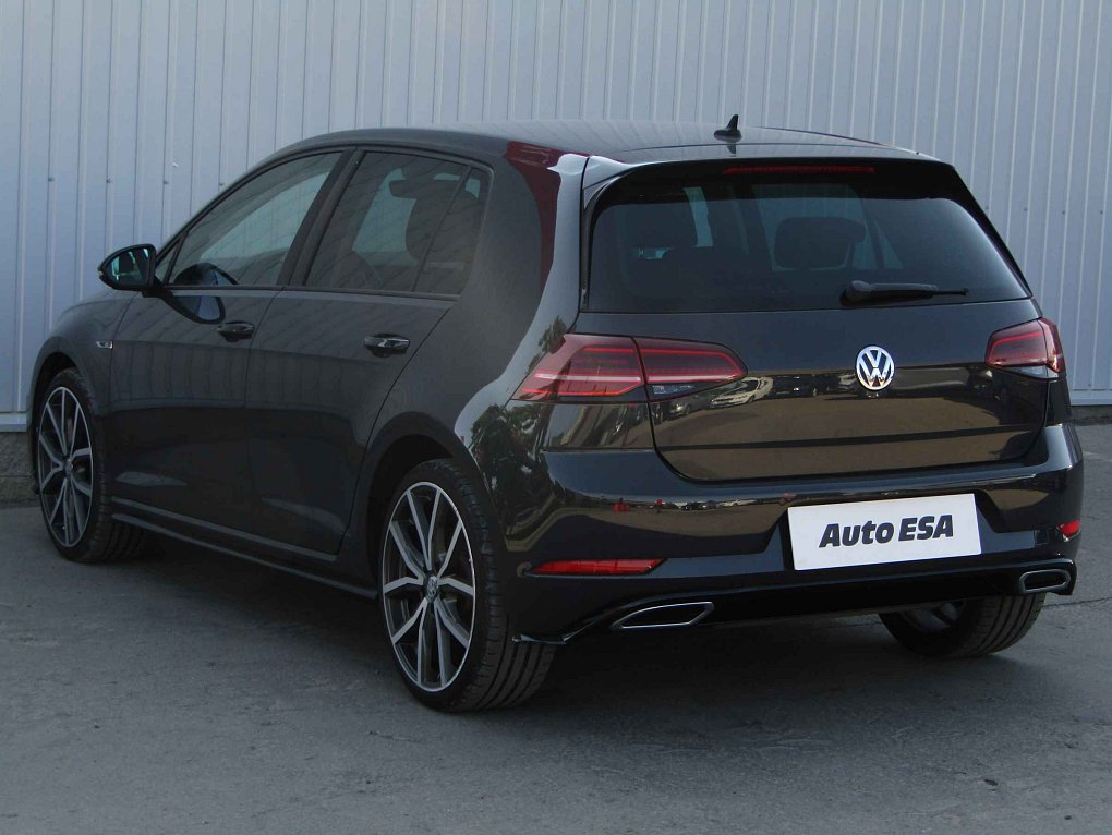 Volkswagen Golf 1.5 TSi 
