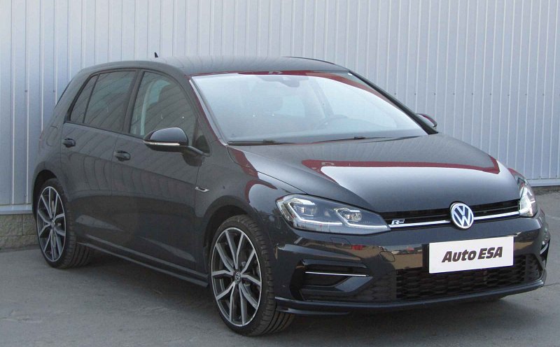 Volkswagen Golf 1.5 TSi 