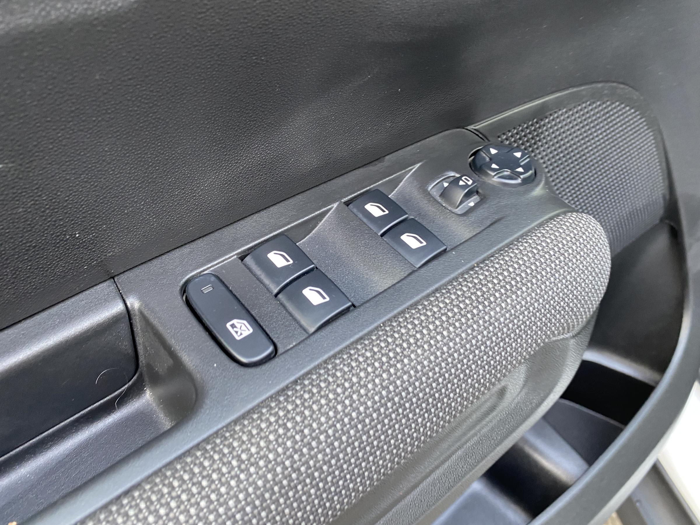 Citroën C3 Aircross, 2018 - pohled č. 13