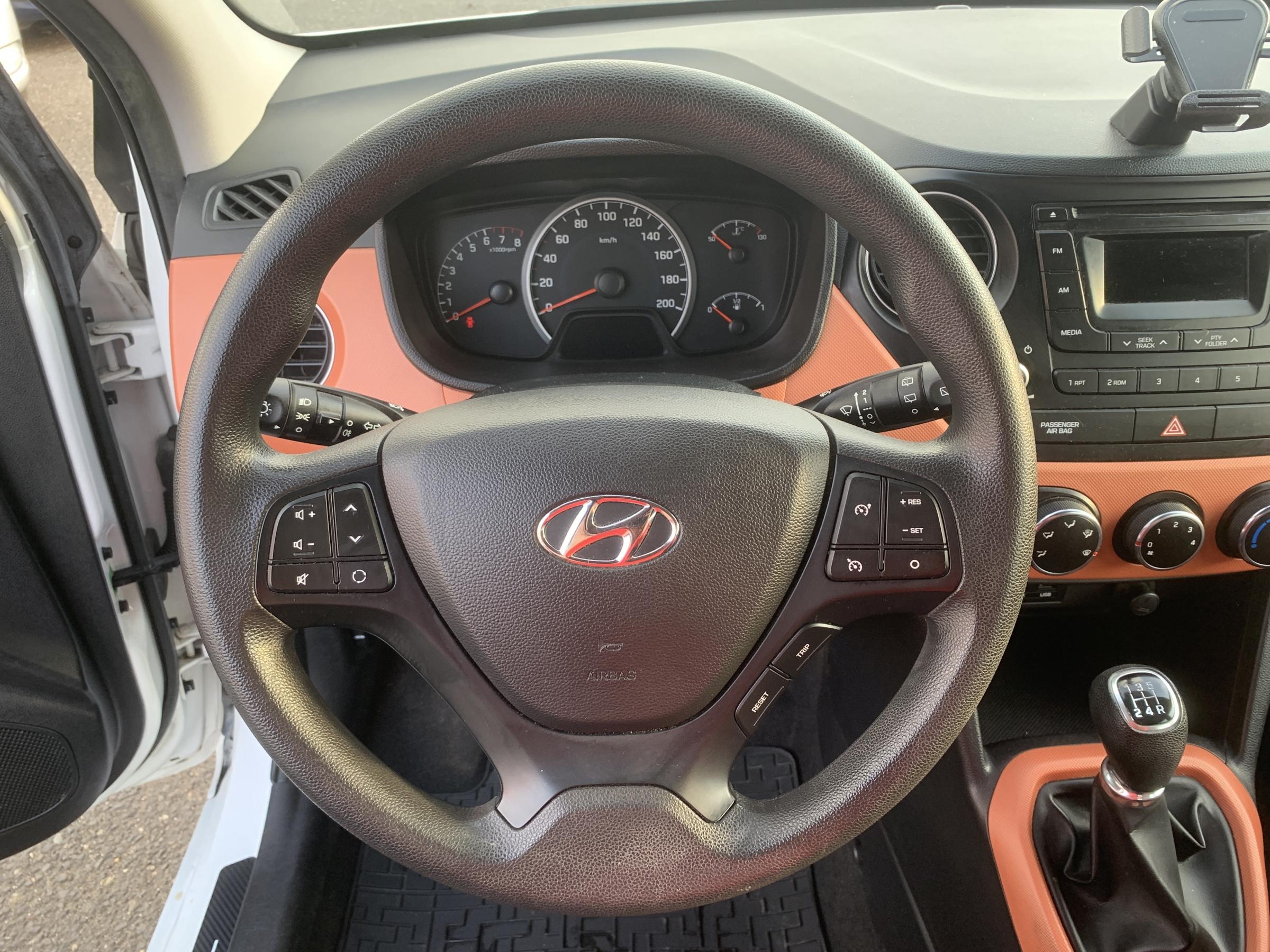 Hyundai i10, 2015 - pohled č. 13