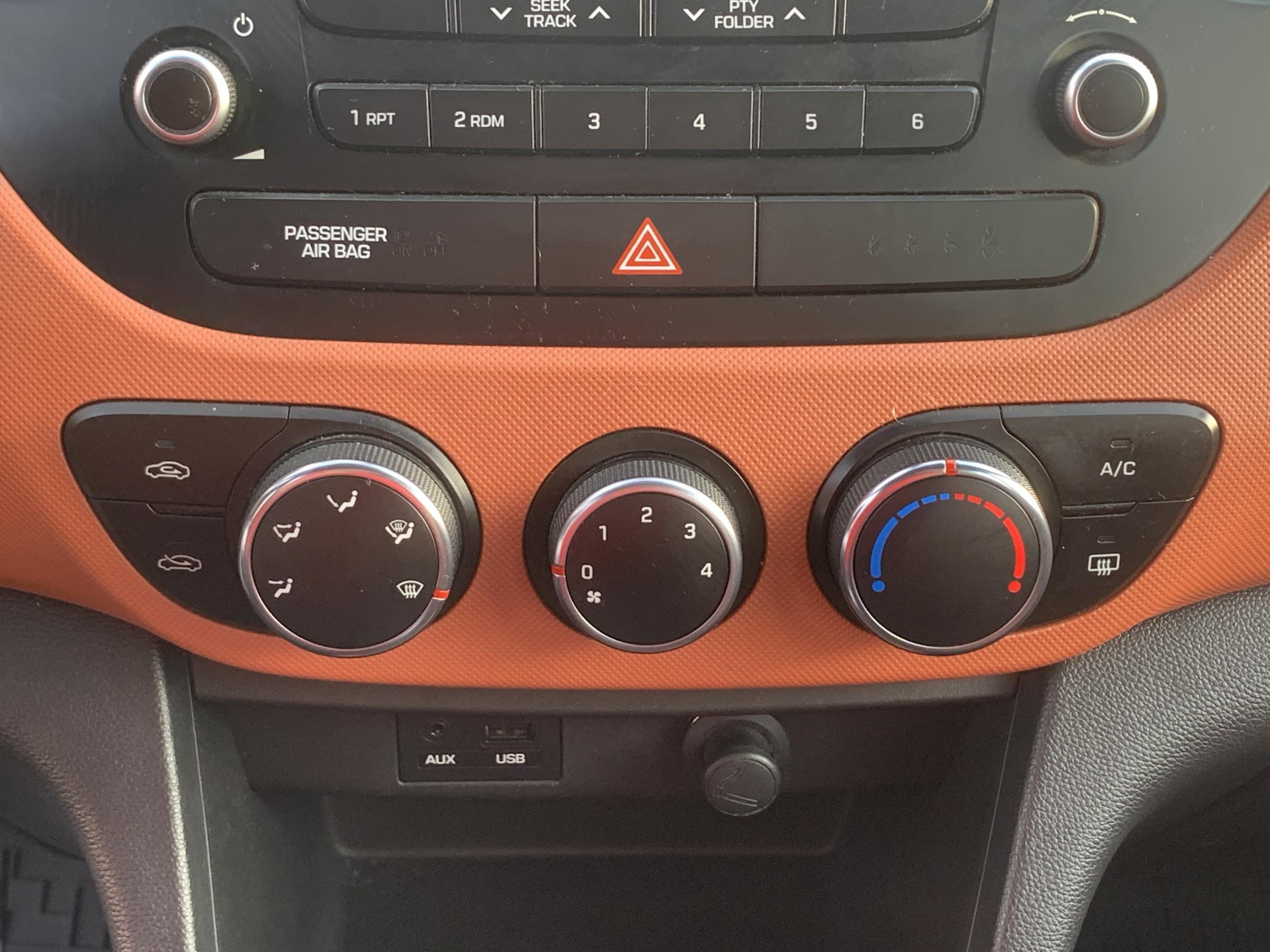 Hyundai i10, 2015 - pohled č. 16