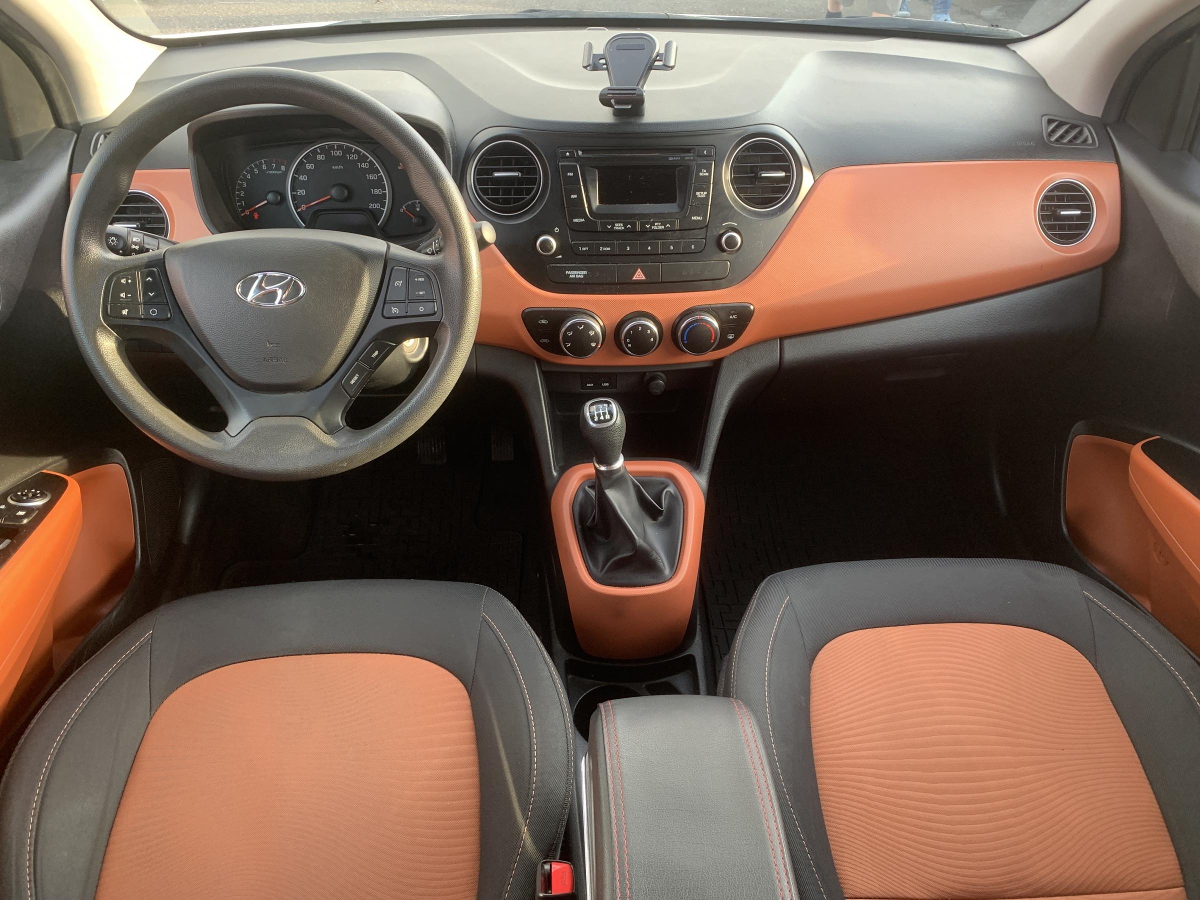 Hyundai i10, 2015 - pohled č. 8