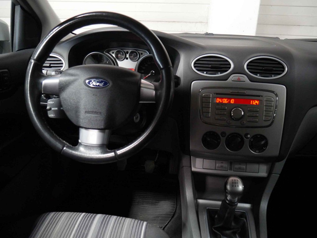 Ford Focus 1.6i 