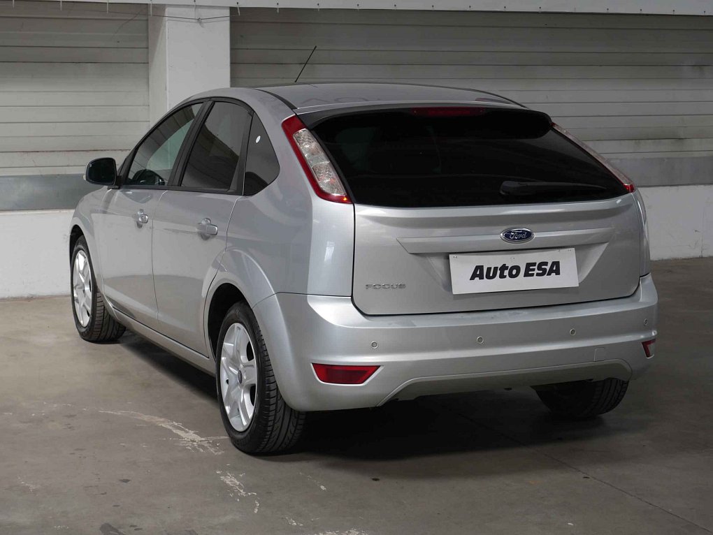 Ford Focus 1.6i 