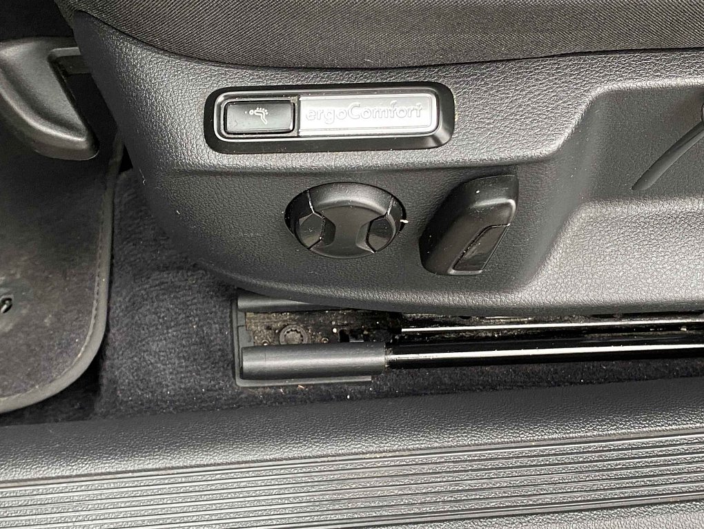 Volkswagen Passat 2.0 TDi Comfortline