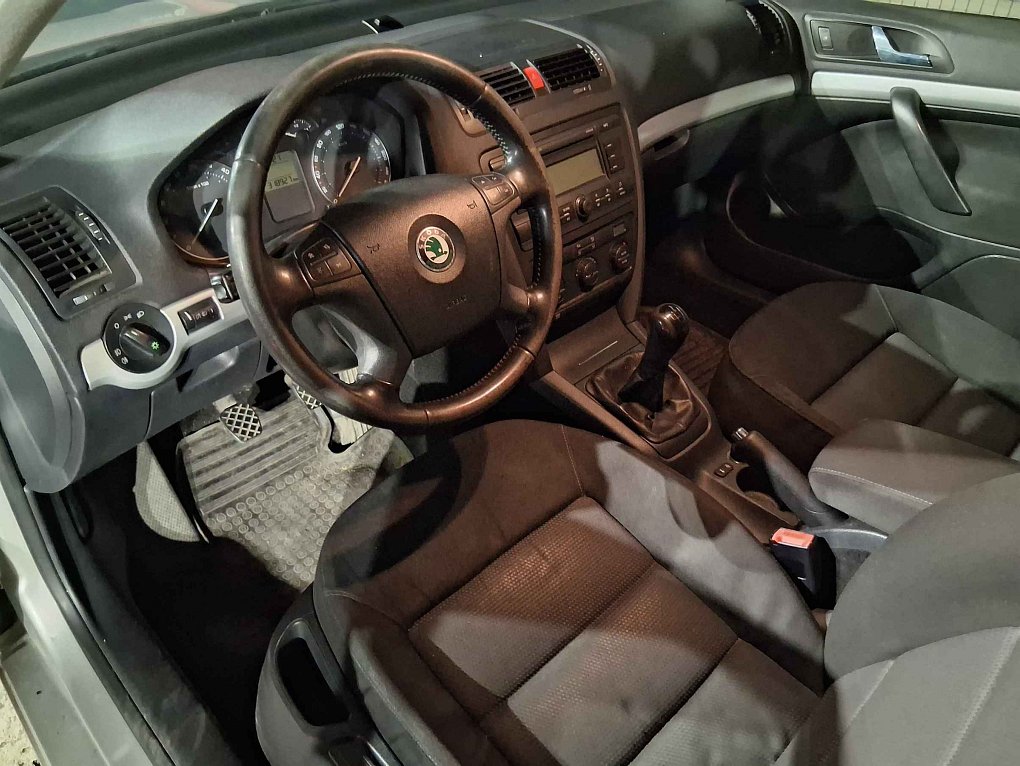 Škoda Octavia II 2.0 TDi 