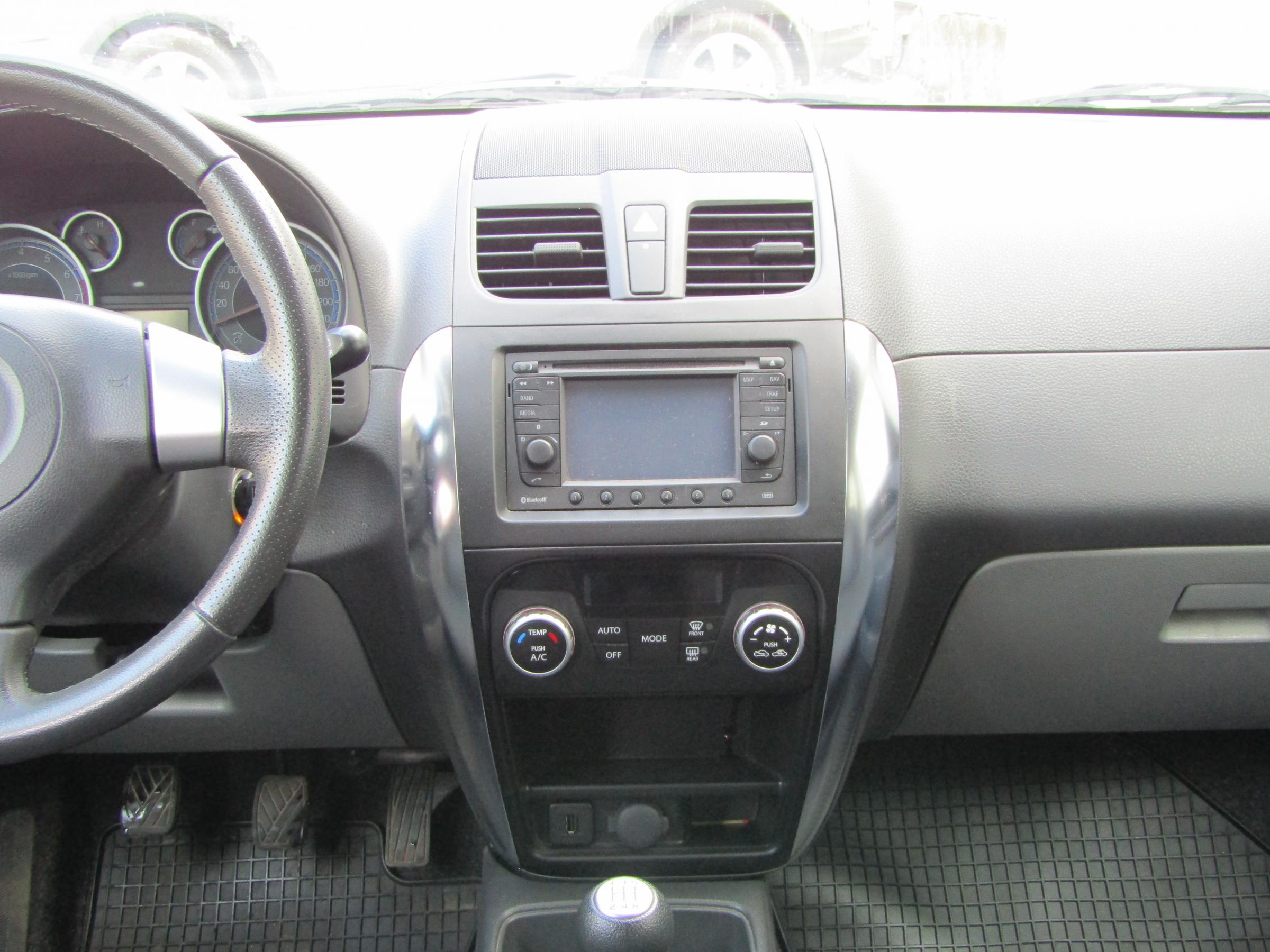 Suzuki SX4, 2011 - pohled č. 13