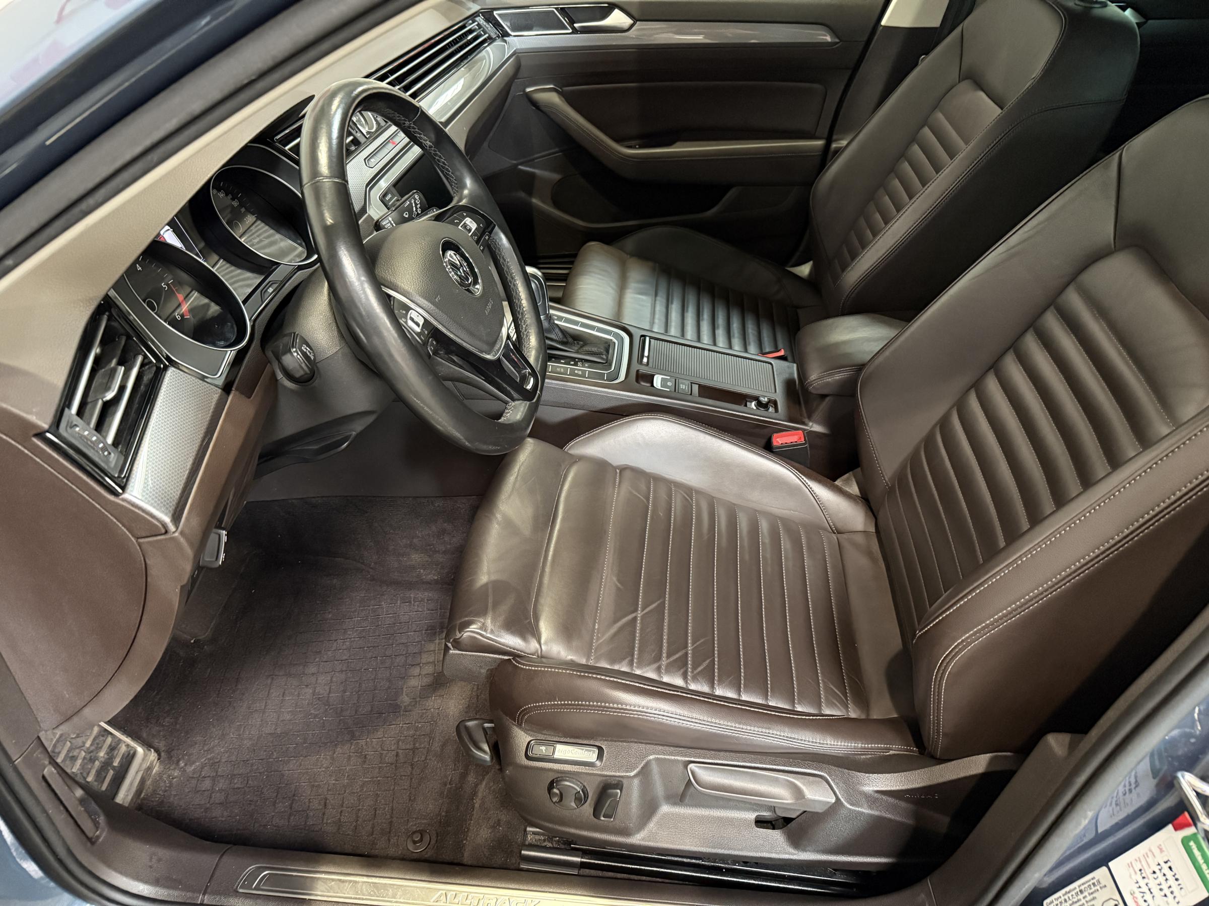 Volkswagen Passat, 2016 - pohled č. 11