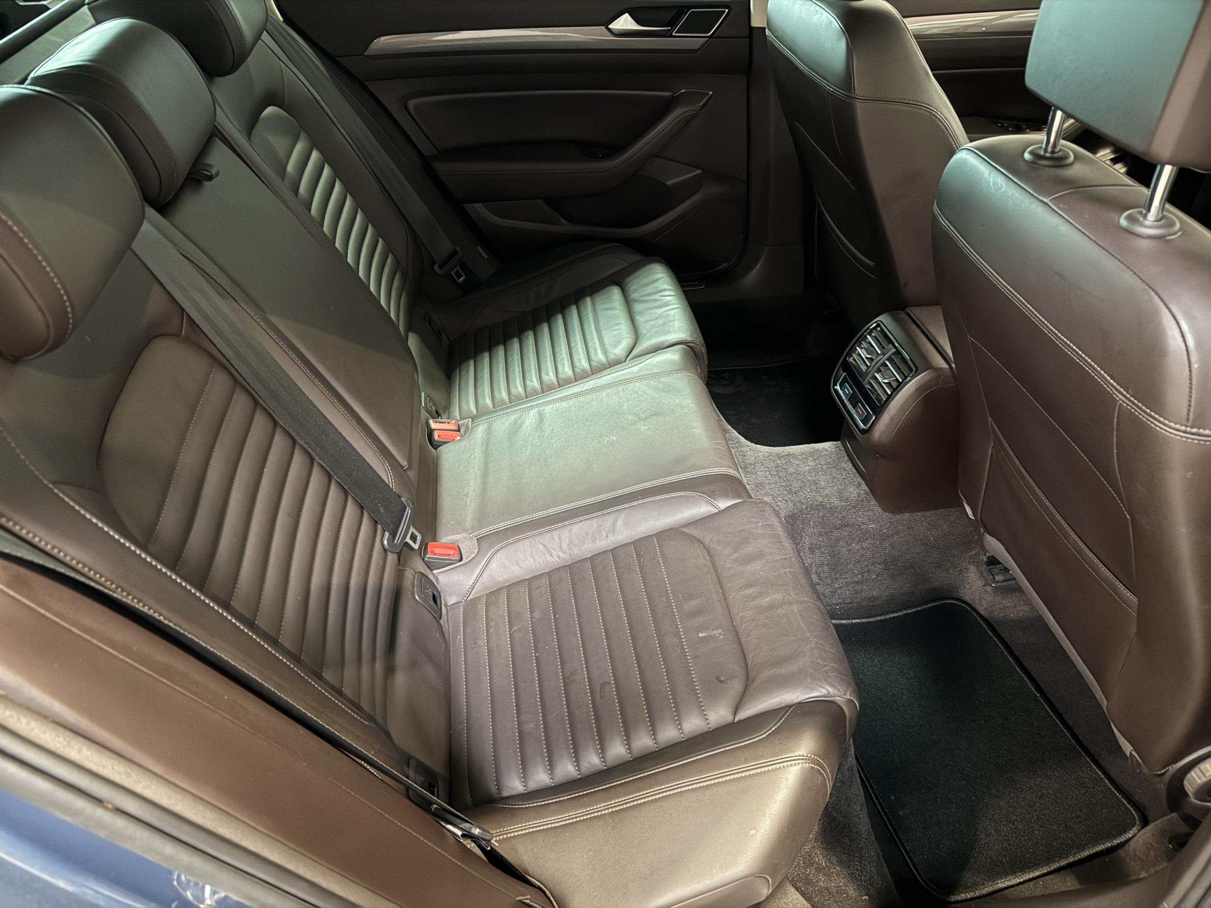 Volkswagen Passat, 2016 - pohled č. 14