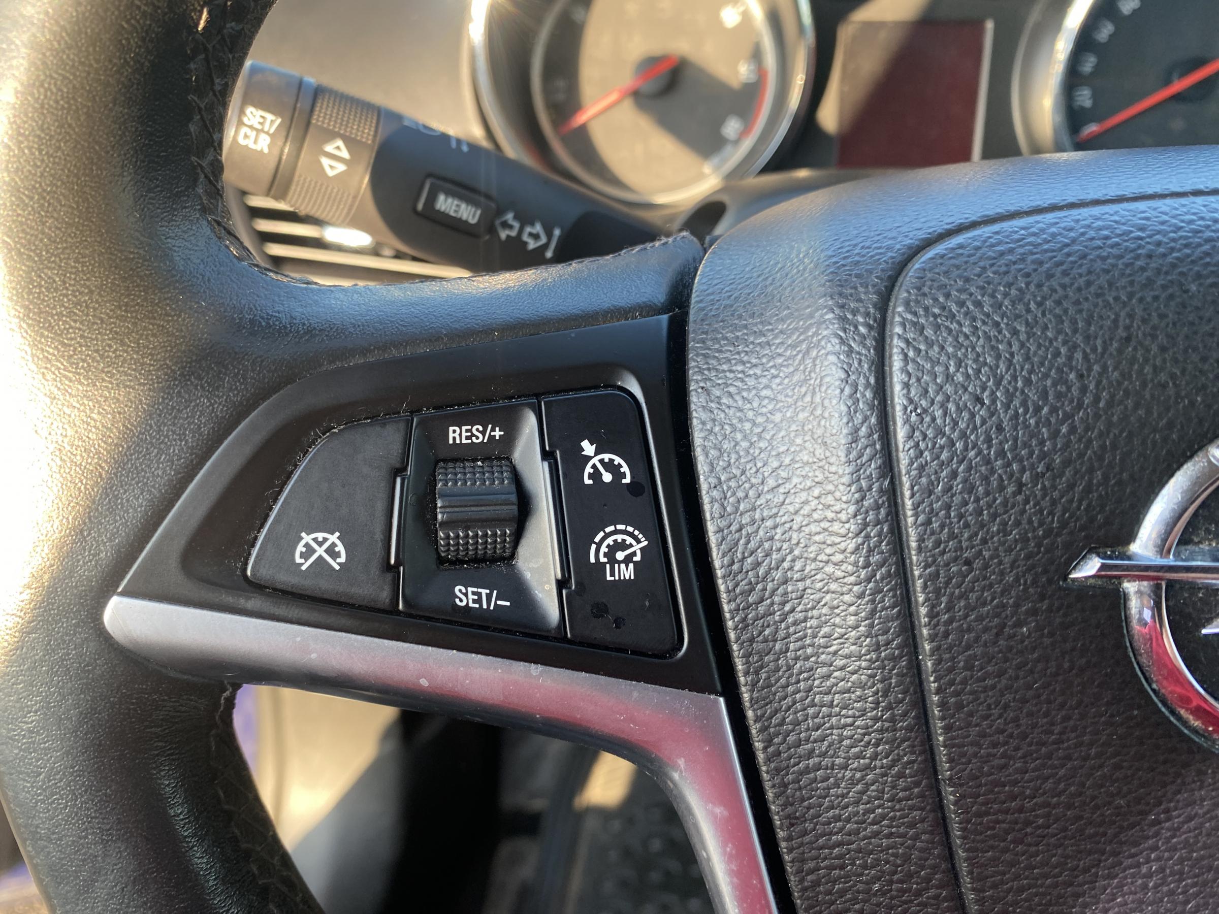 Opel Zafira, 2012 - pohled č. 14