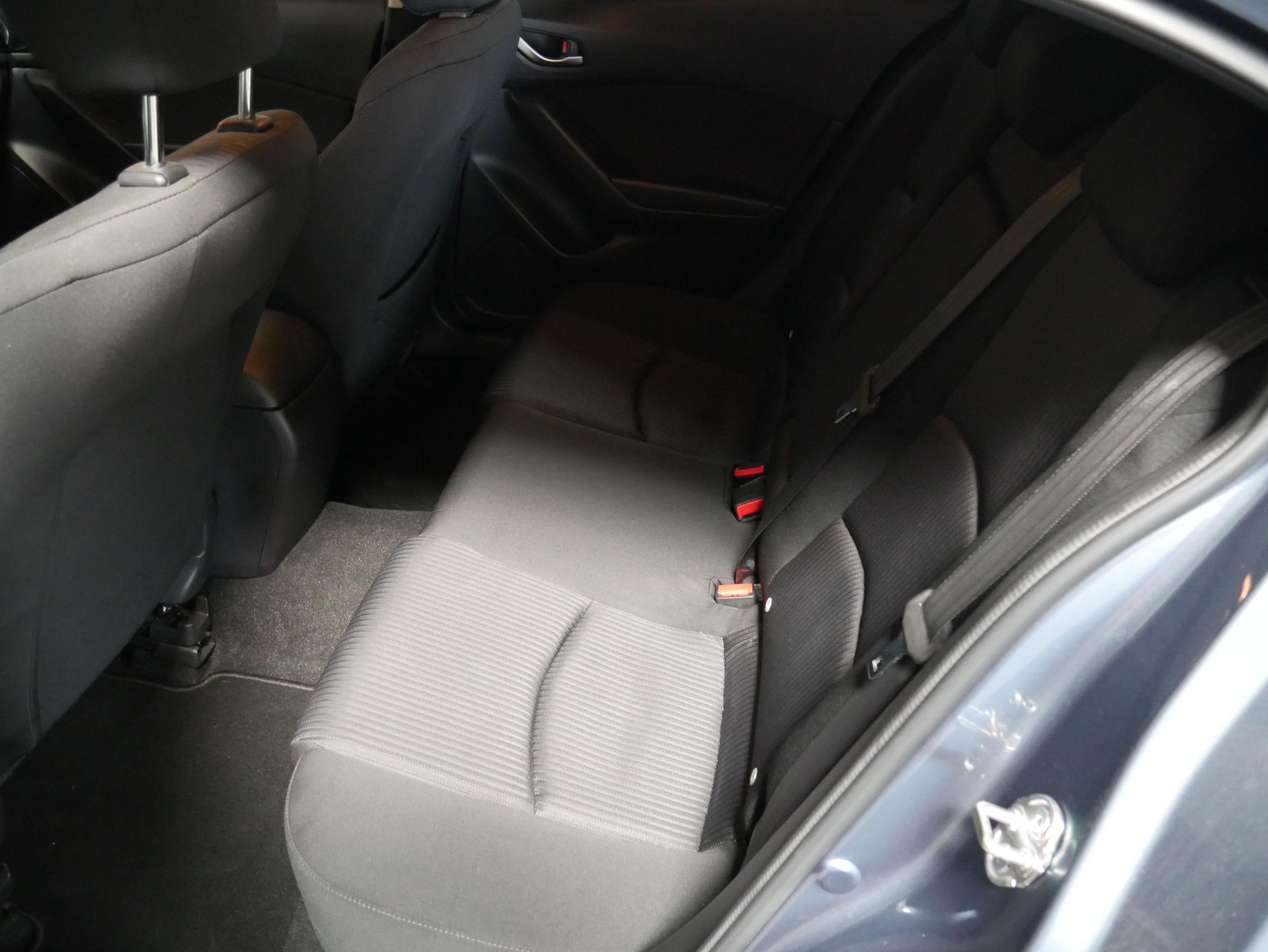 Mazda 3, 2016 - pohled č. 12
