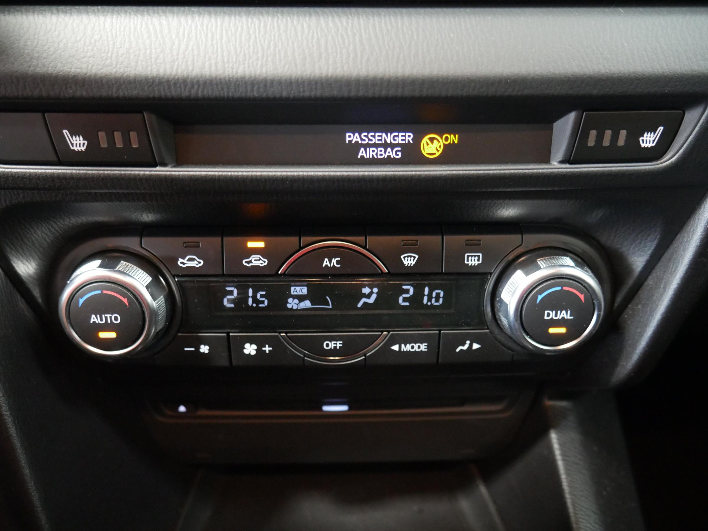 Mazda 3, 2016 - pohled č. 19