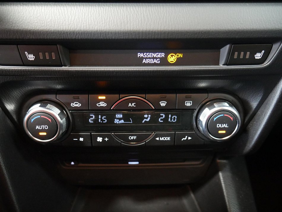 Mazda 3 2.0 i Comfort