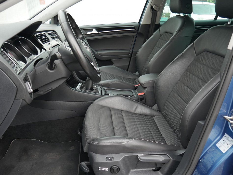 Volkswagen Golf 1.4TSI Highline