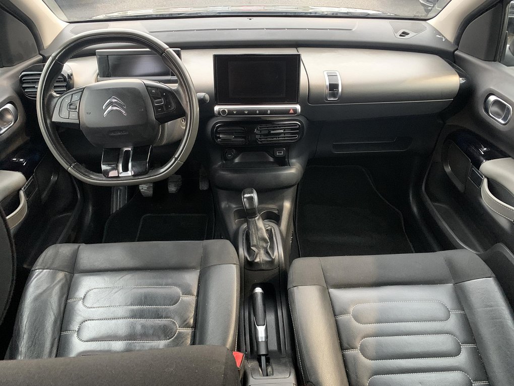 Citroën C4 Cactus 1.2 PT Shine