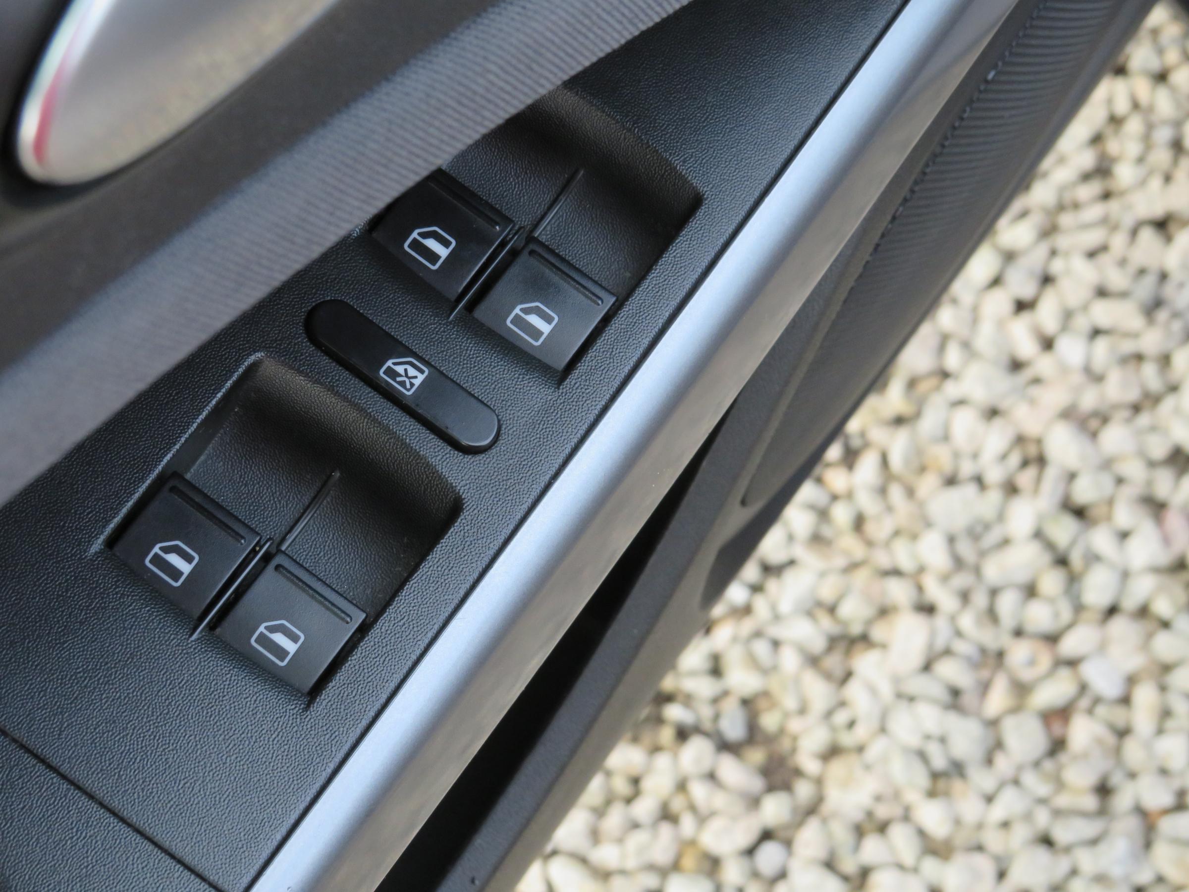 Seat Leon, 2010 - pohled č. 12