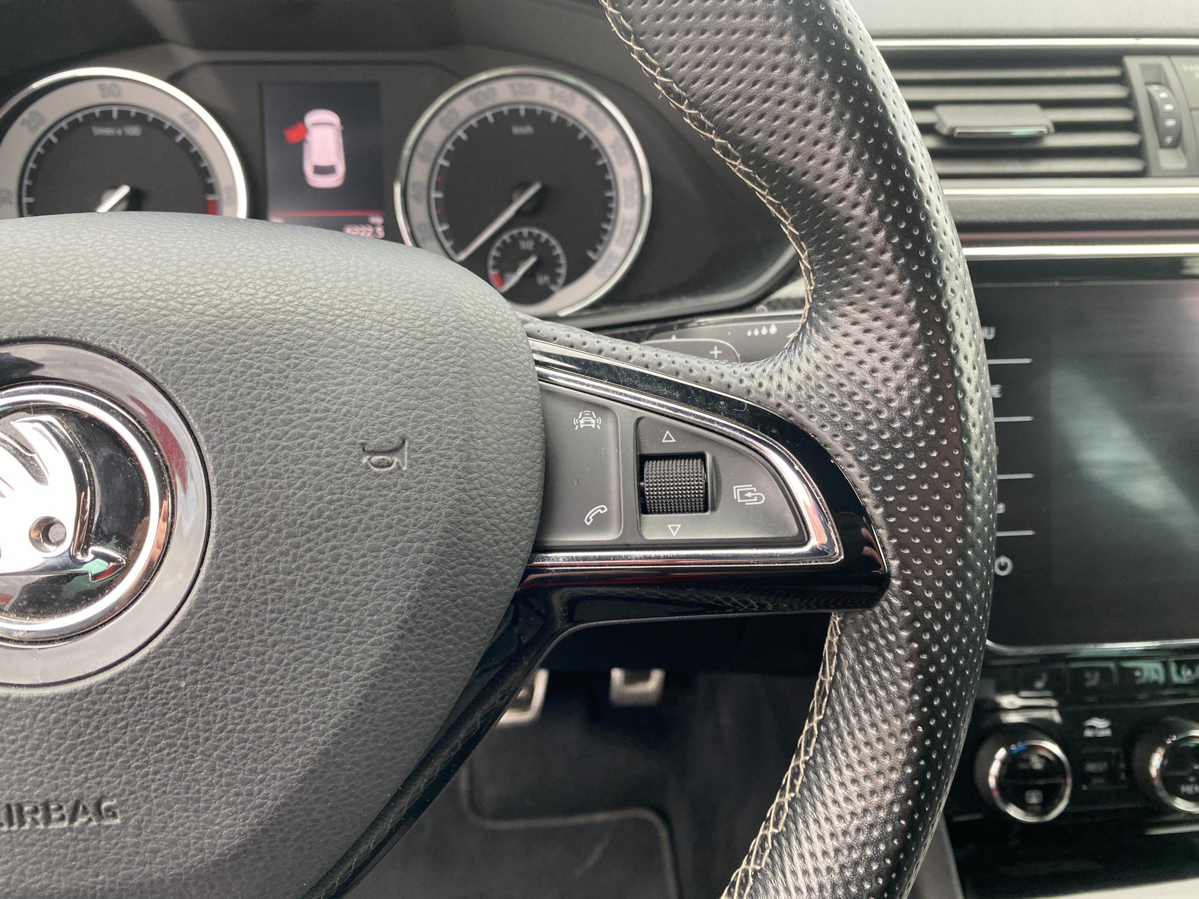 Škoda Superb III, 2018 - pohled č. 13