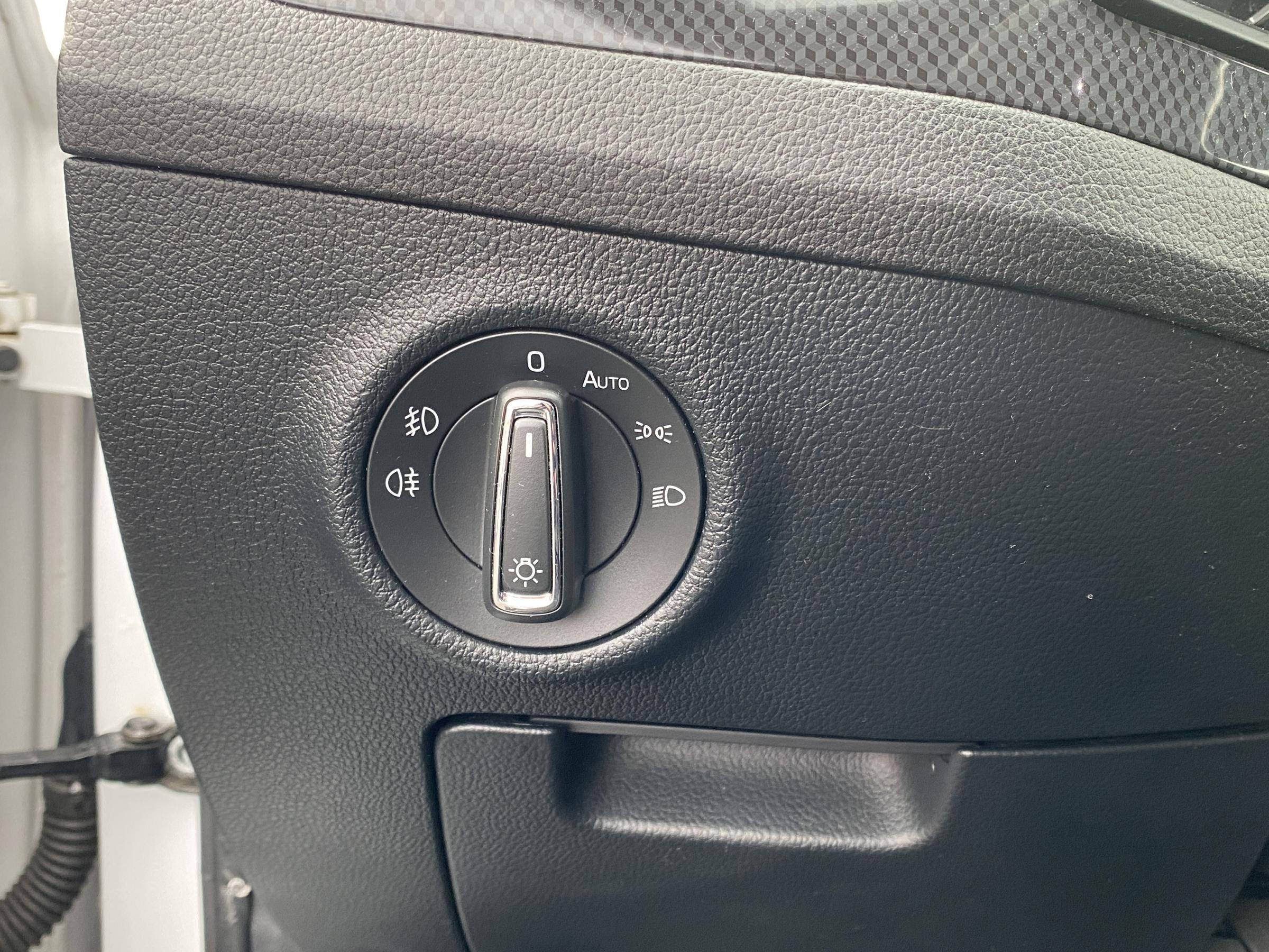 Škoda Superb III, 2018 - pohled č. 20