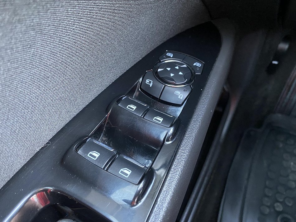 Ford Mondeo 2.0 TDCi 