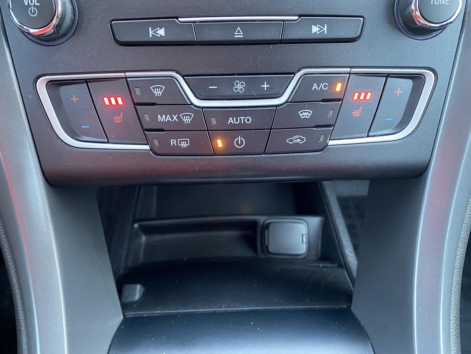 Ford Mondeo 2.0 TDCi 