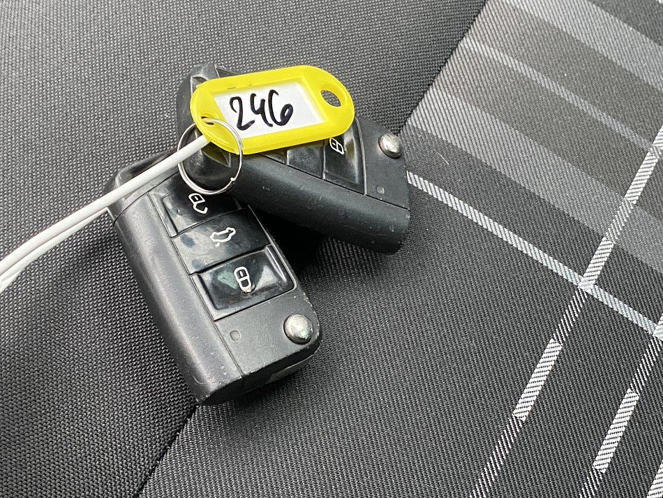 Volkswagen Polo 1.0 MPi Lounge