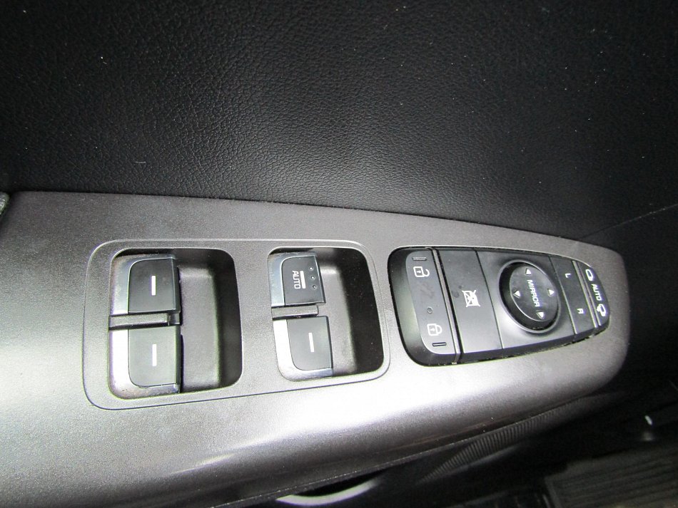 Kia Sportage 2.0 CRDi  4x4