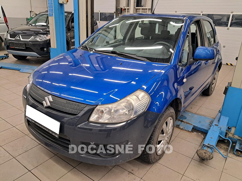 Suzuki SX4 1.5 i 