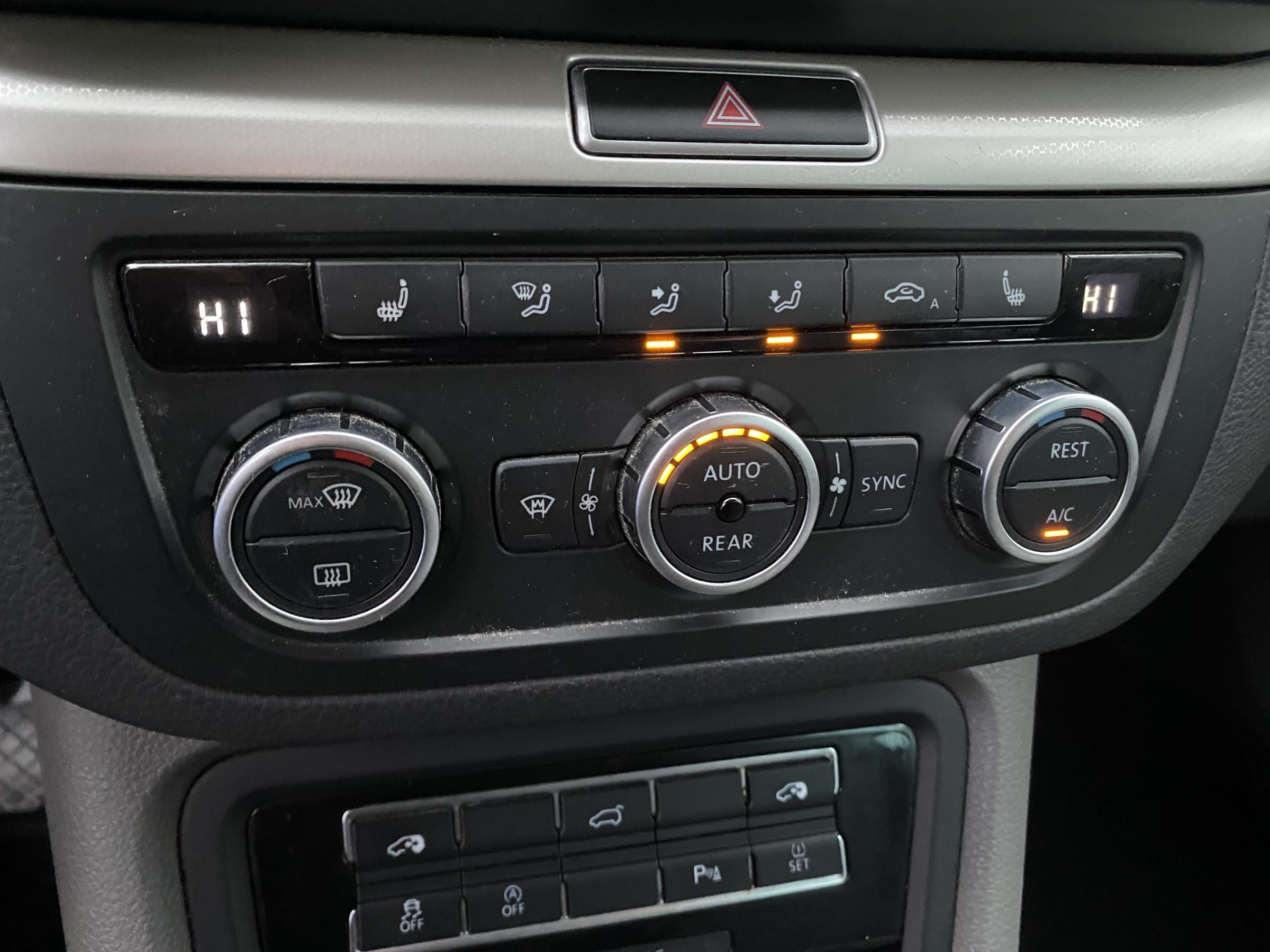 Seat Alhambra, 2013 - pohled č. 17