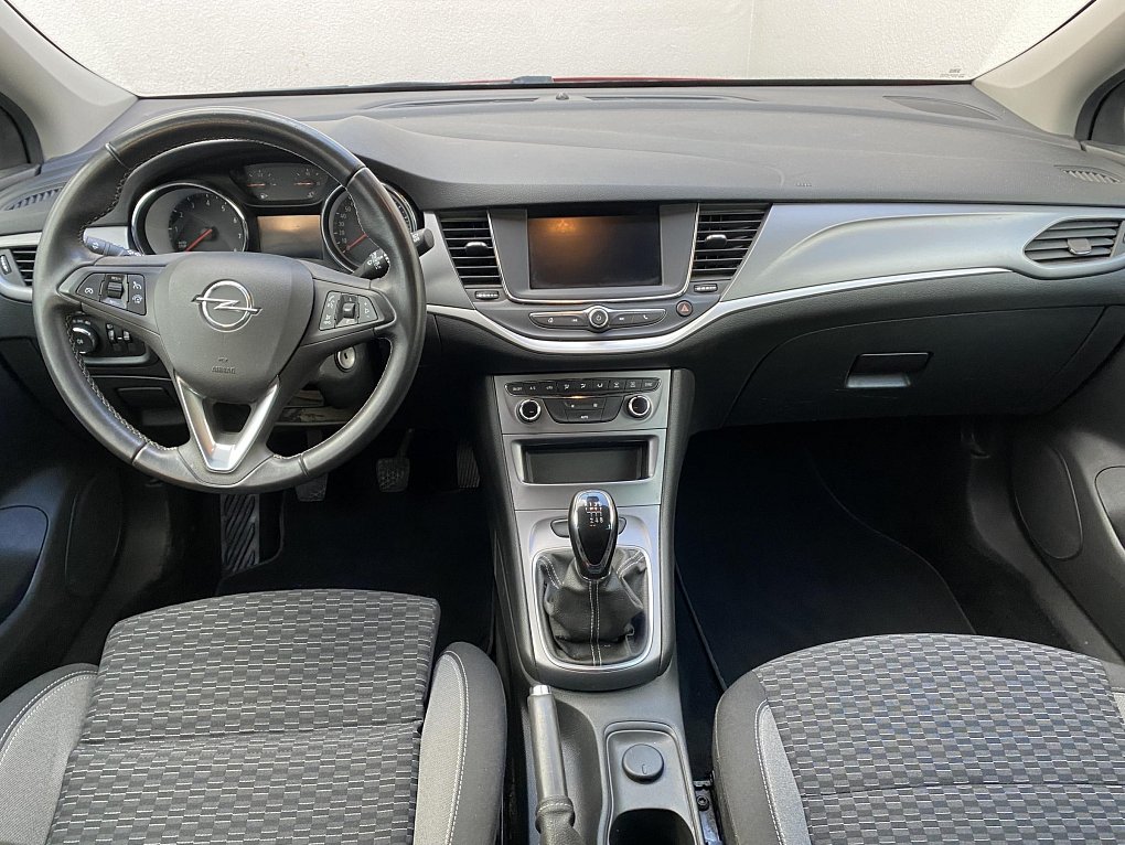 Opel Astra 1.2 T Edition