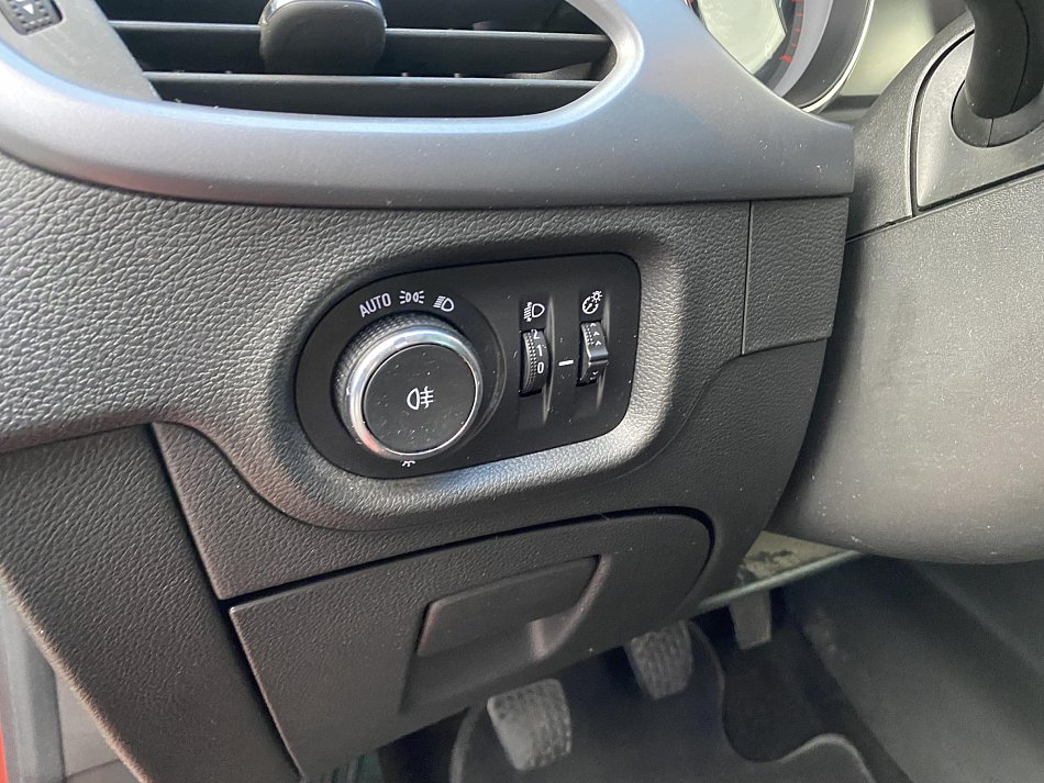 Opel Astra 1.2 T Edition