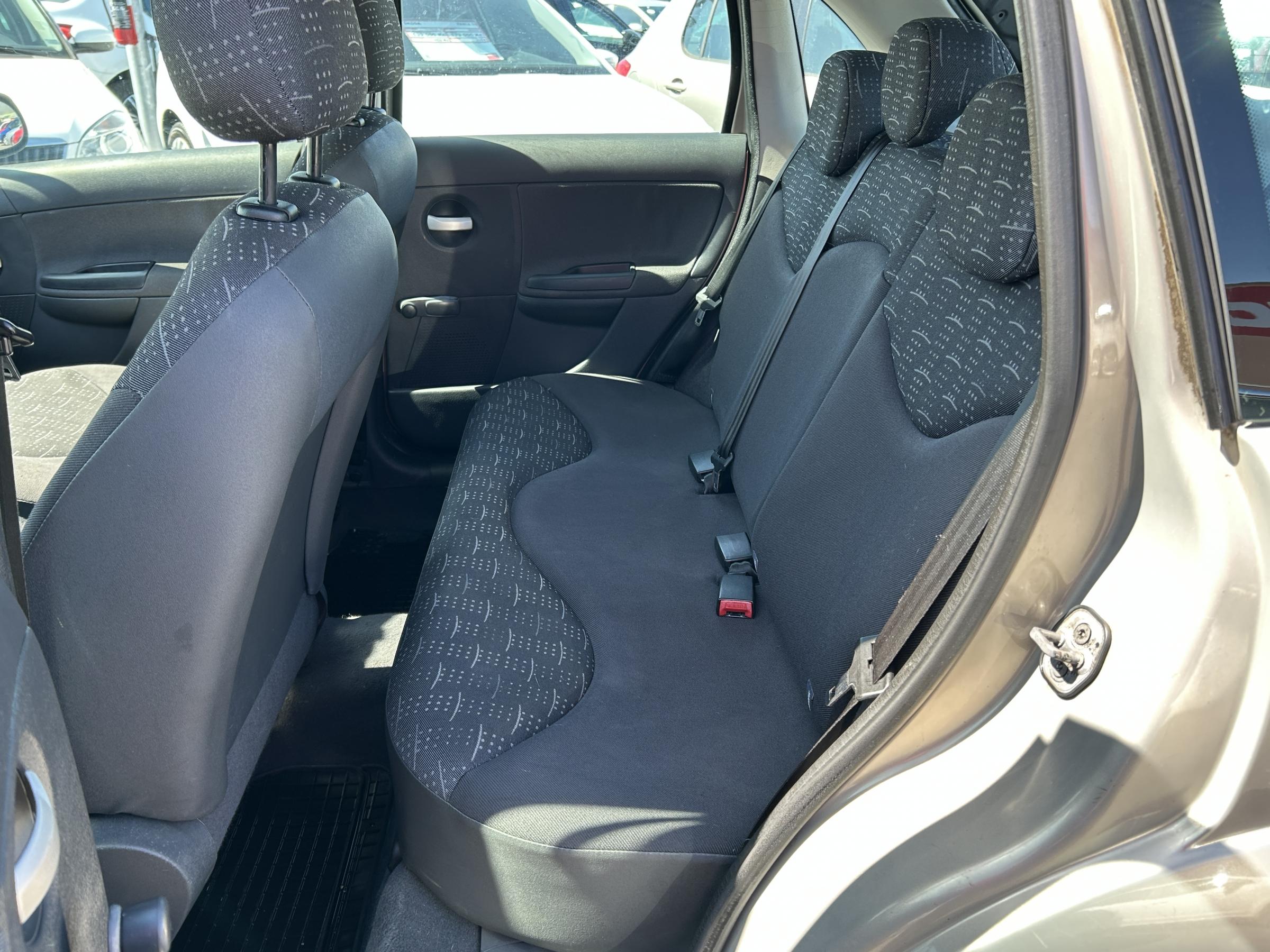 Citroën C3, 2009 - pohled č. 10