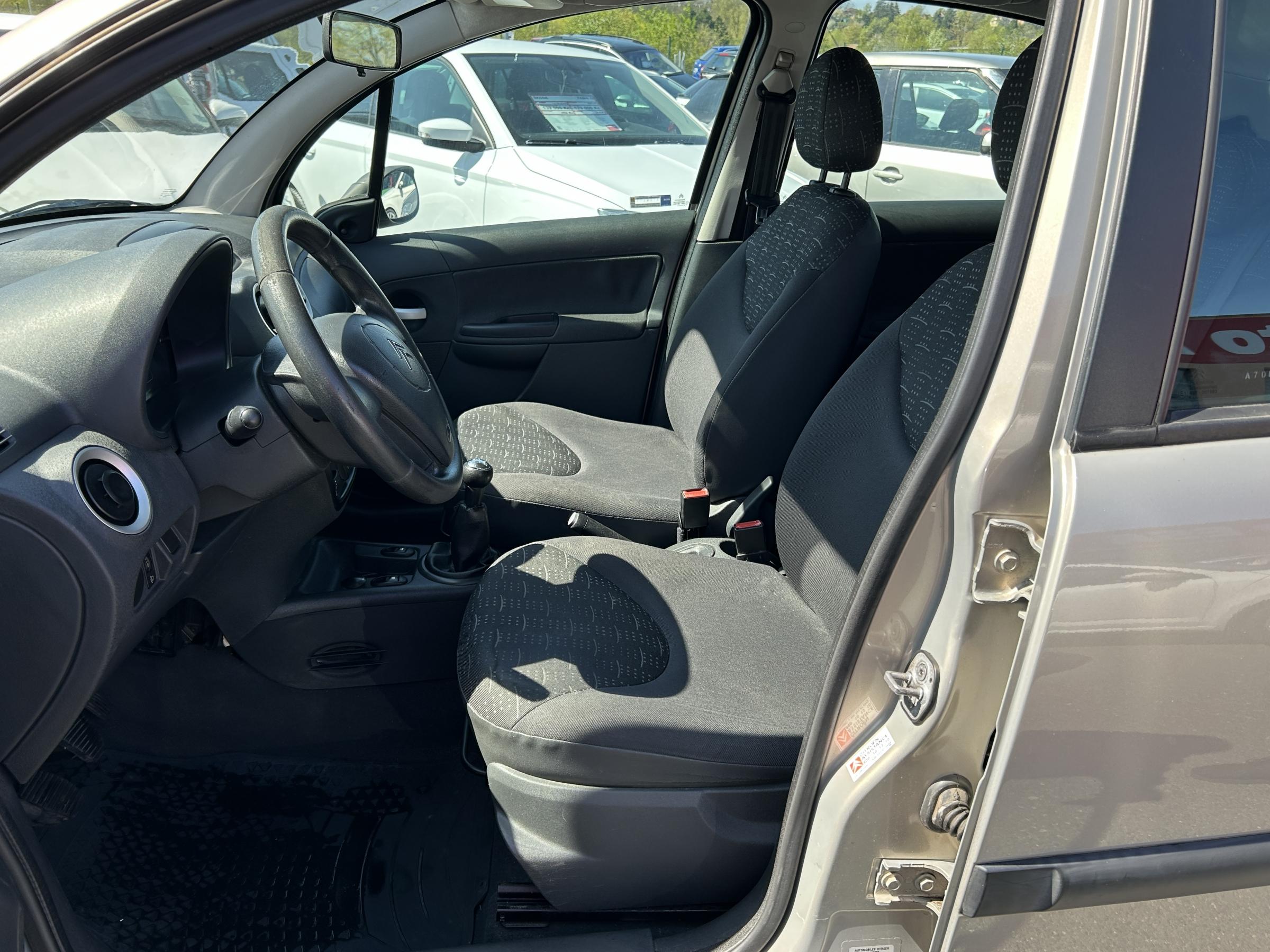 Citroën C3, 2009 - pohled č. 9