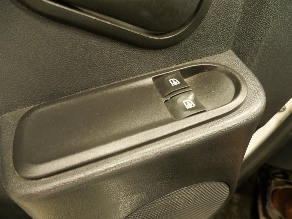 Dacia Duster 1.6i 