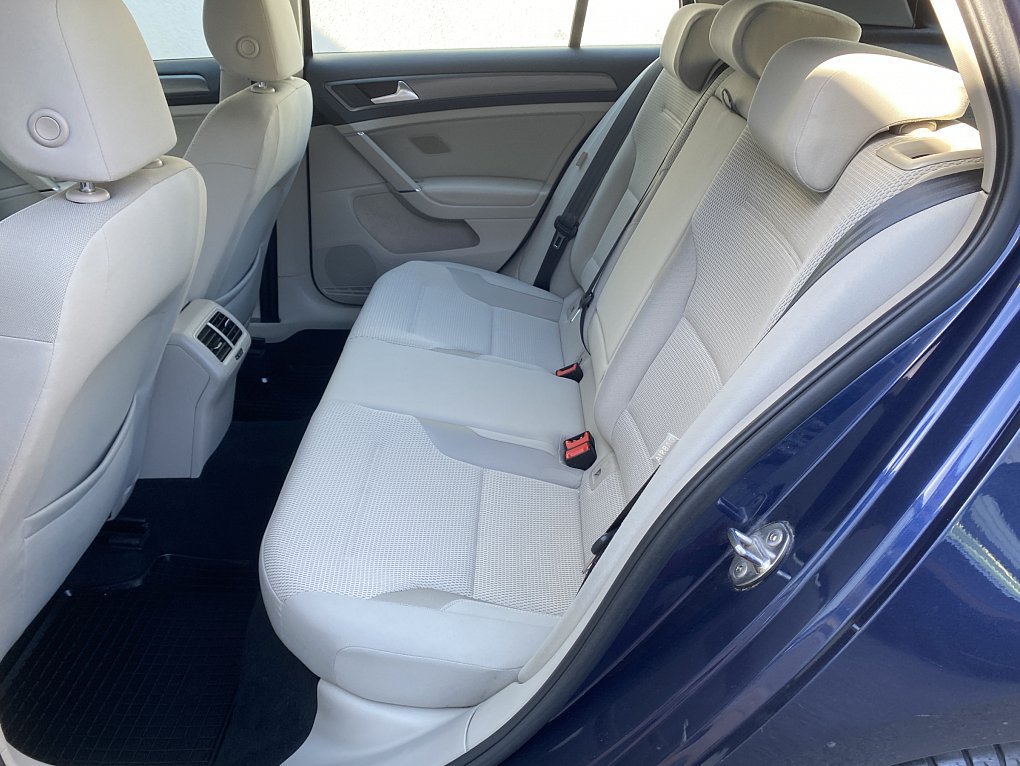 Volkswagen Golf 1.2TSi 