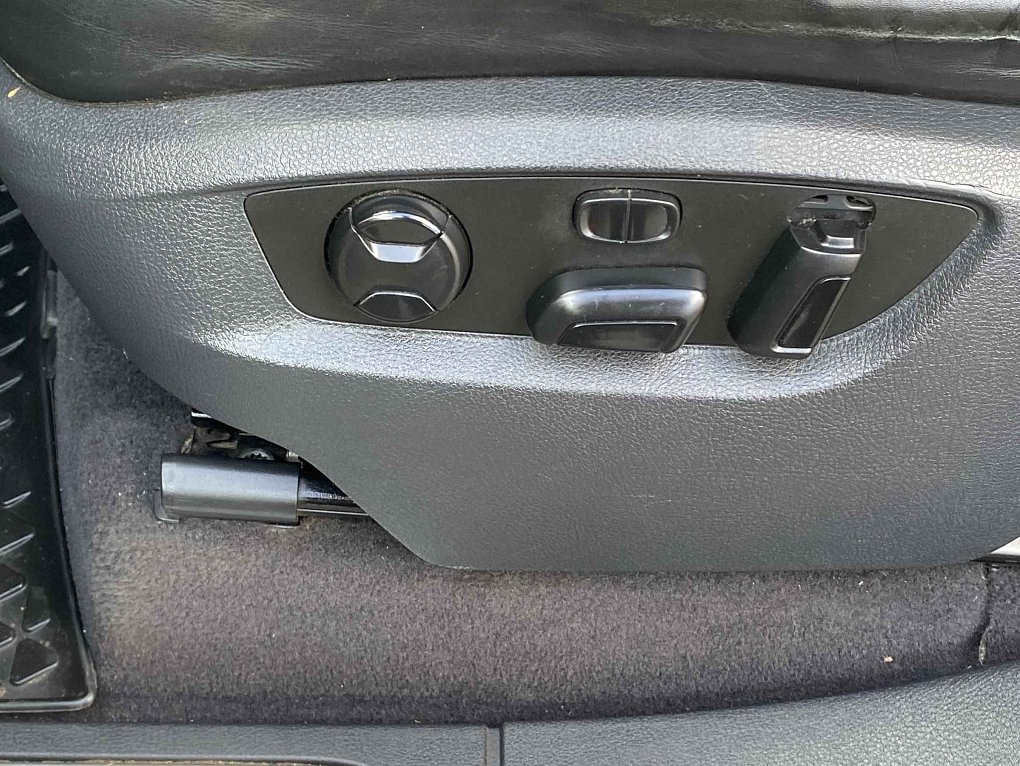 Volkswagen Touareg 3.0TDi  4x4