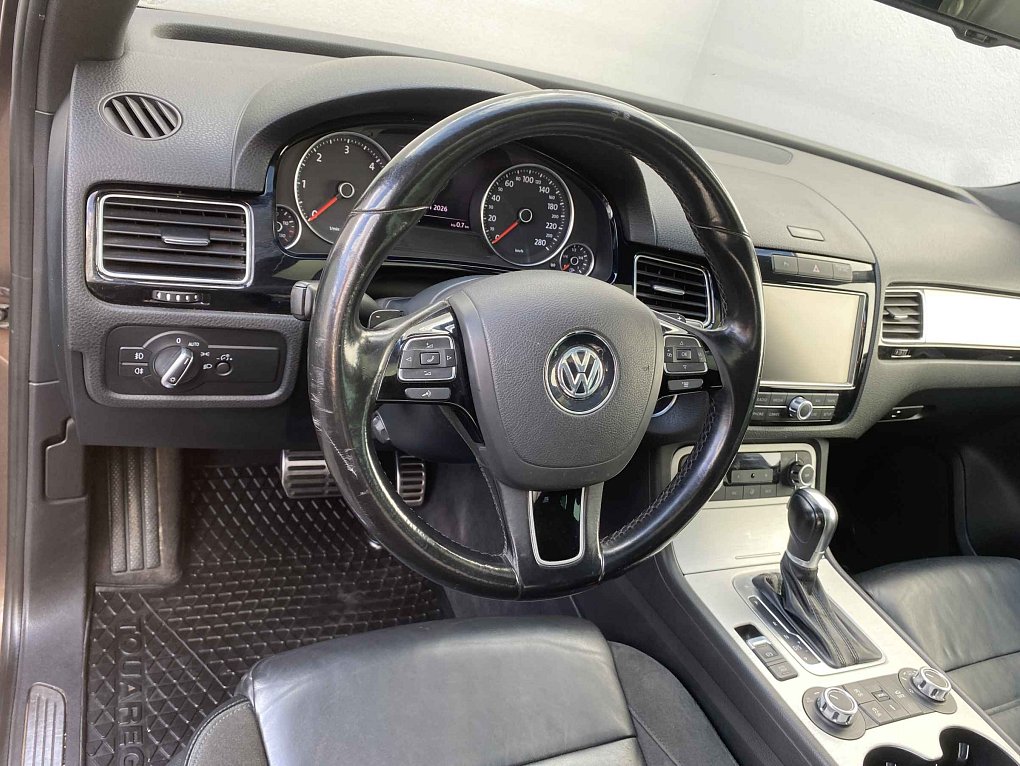 Volkswagen Touareg 3.0TDi  4x4