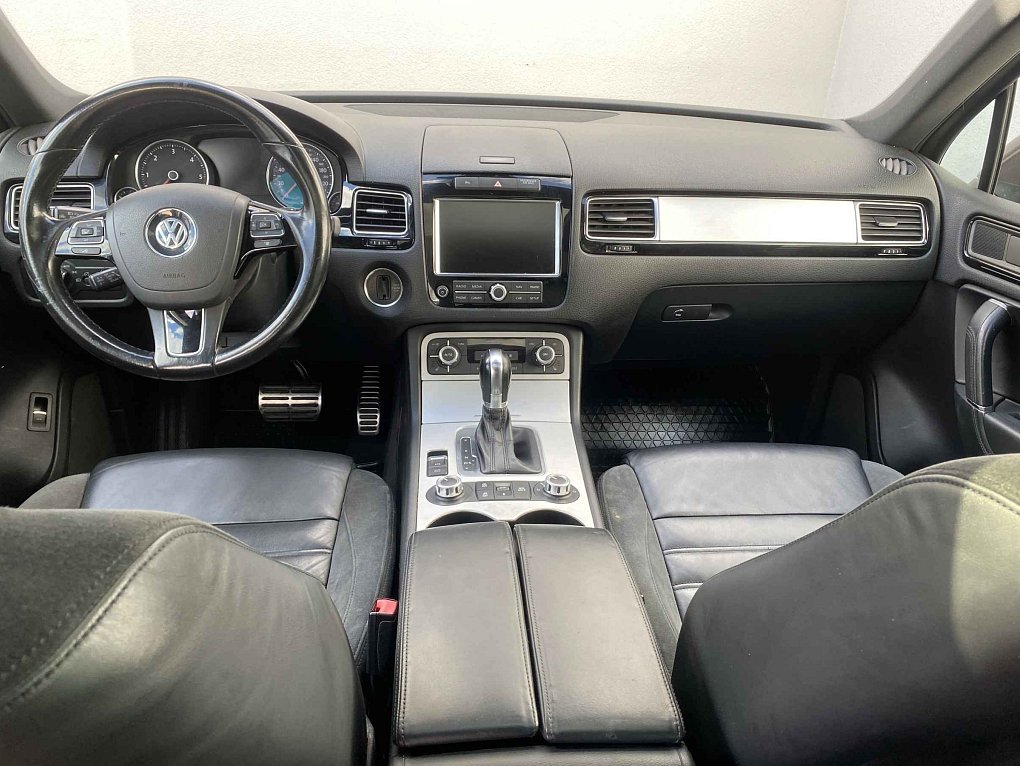 Volkswagen Touareg 3.0TDi  4x4