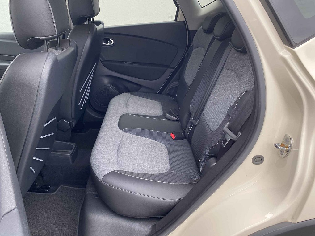 Renault Captur 1.2 TCe Intense