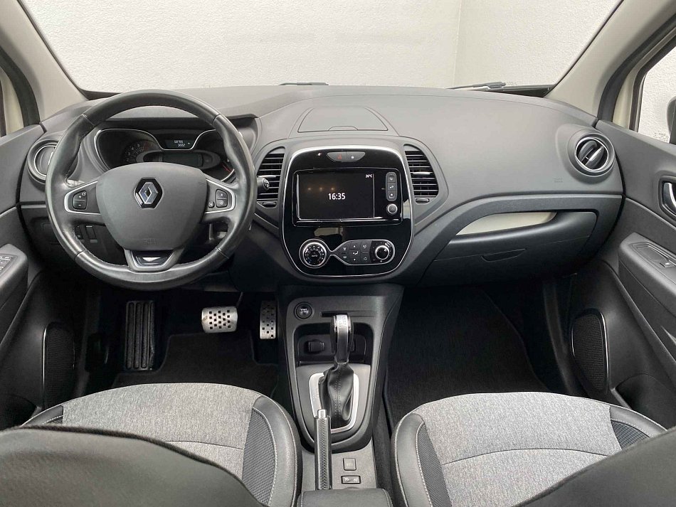 Renault Captur 1.2 TCe Intense