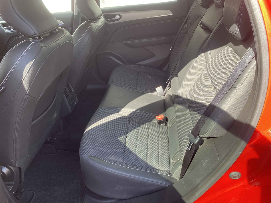 Renault Arkana 1.6i E-TECH Intense
